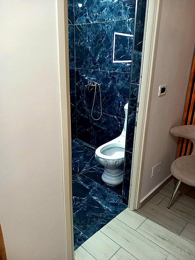 Villa Heljos Apartaments Vlorë Zimmer foto